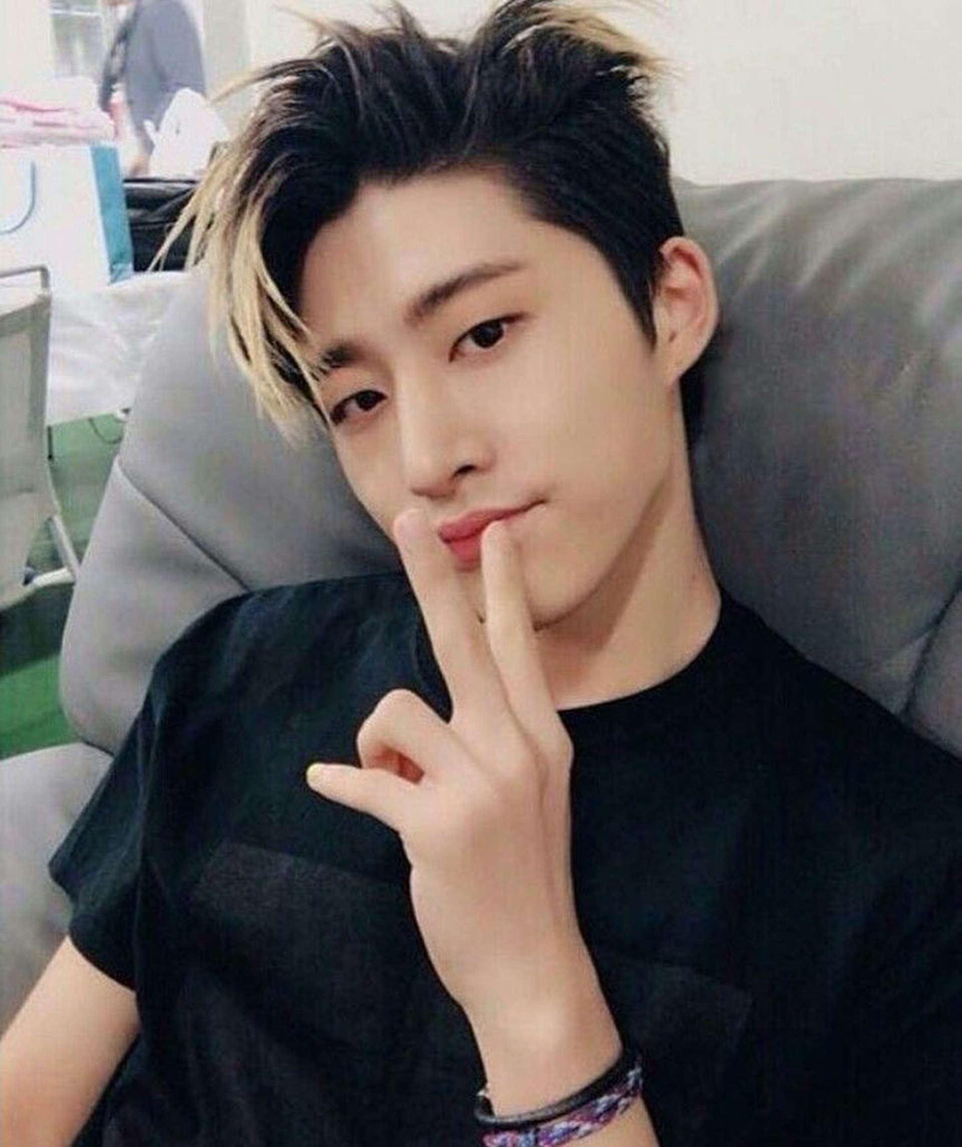 YG Entertainment Telah Memutuskan Kontrak Dengan B.I Dan Mengkonfirmasi Bahwa Dia Akan Meninggalkan iKON