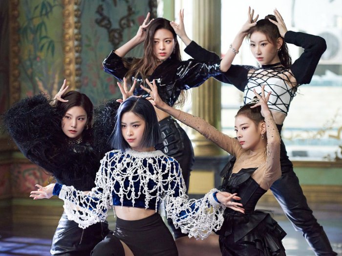 Yuk Intip Potret Cantik Dari Para Personel ITZY di Album Terbaru