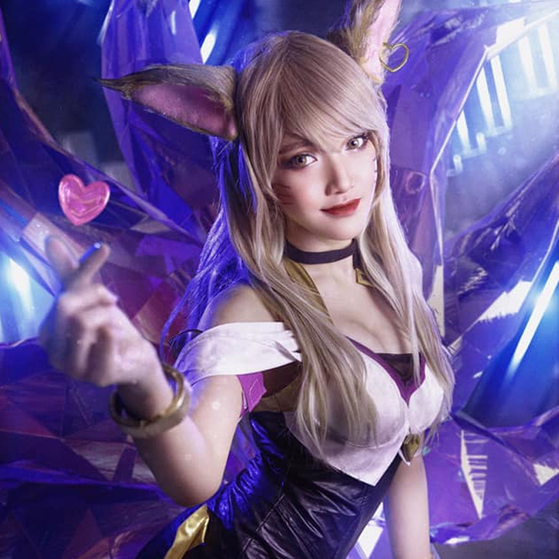 Potret 7 Gadis Cosplayer Indonesia yang Menawan nan Seksi