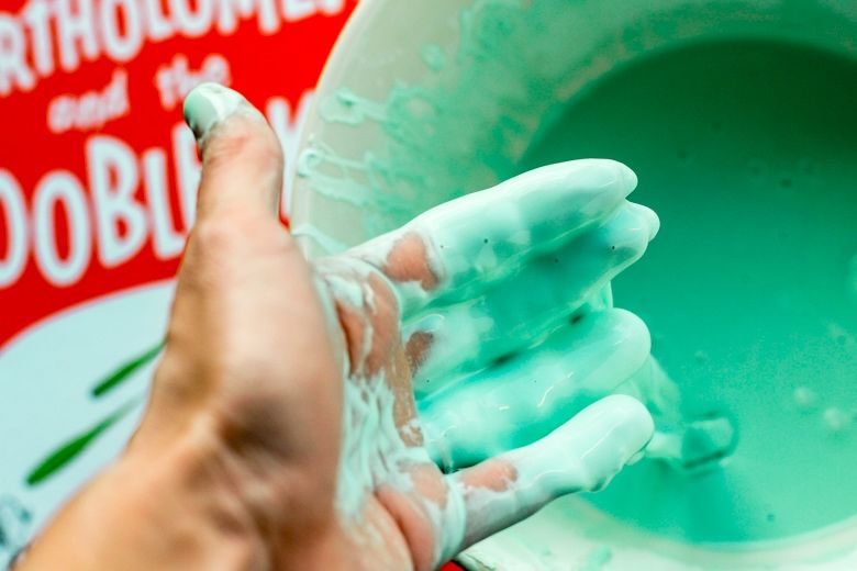 Cair Sekaligus Padat? Inilah Oobleck