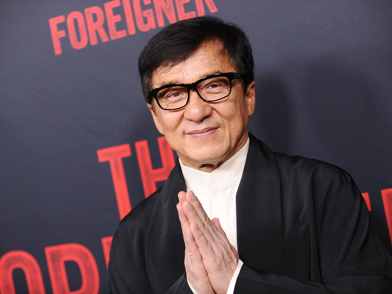 Jackie Chan dalam sebuah acara penghargaan