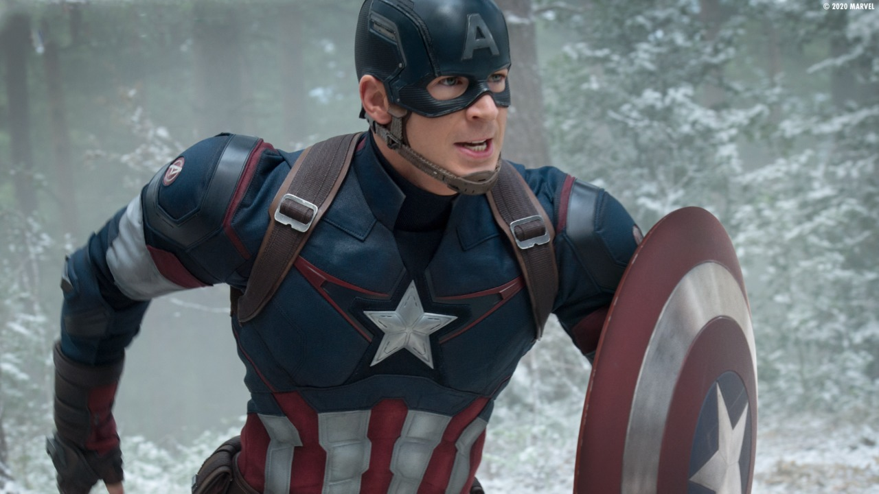 Captain America yang diperankan oleh Chris Evans