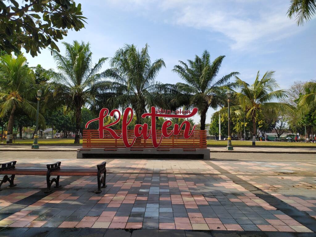 Alun-Alun Klaten, Pusat Hiburan, Relaksasi dan Kawasan Asri di Kabupaten Klaten