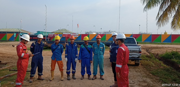 Gambar.1. Safety briefing diarea kerja