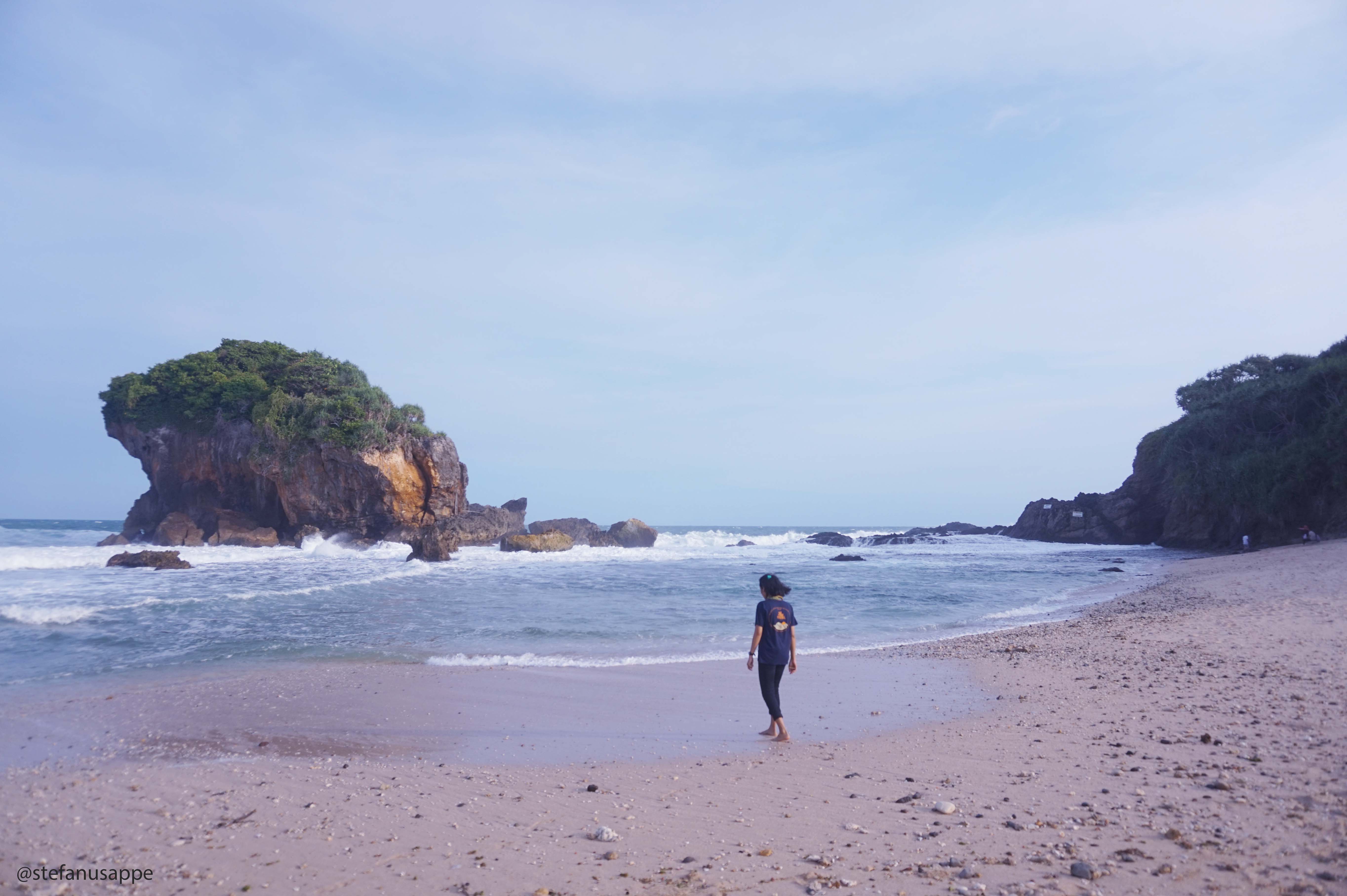 Pantai Jungwok, Rekomendasi Camping di Gunung Kidul