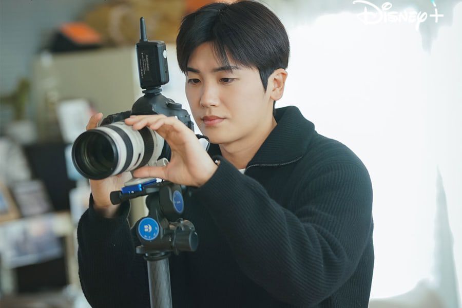 Park Hyung Sik Fotografer Lembut & Memiliki Perasaan Terhadap Sahabatnya di Soundtrack #1