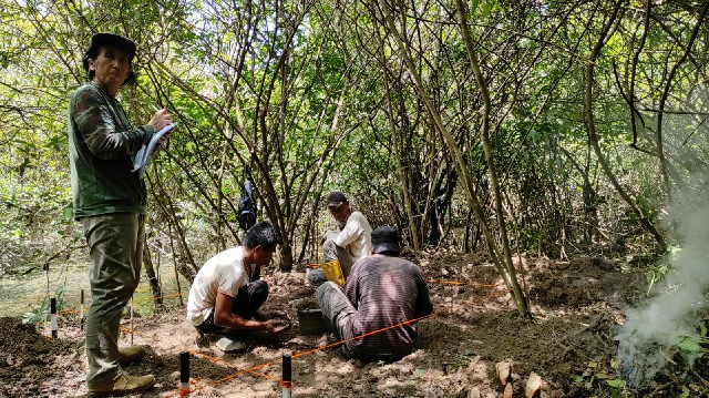 Arkeolog Wanita dari Eropa ini Terlibat Penggalian Sungai Purba di Palembang, Sumatera Selatan