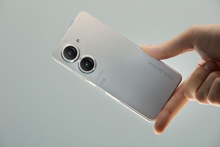 Asus Zenfone 9