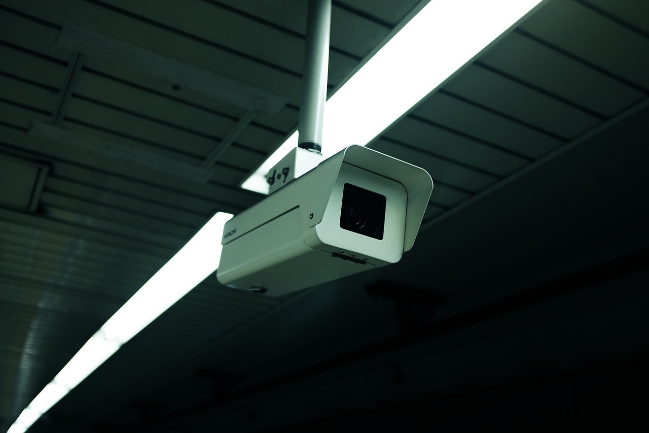 CCTV kamera pengintai