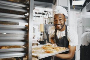 Mengenal Profesi Baker, Si Tukang Pembuat Roti!