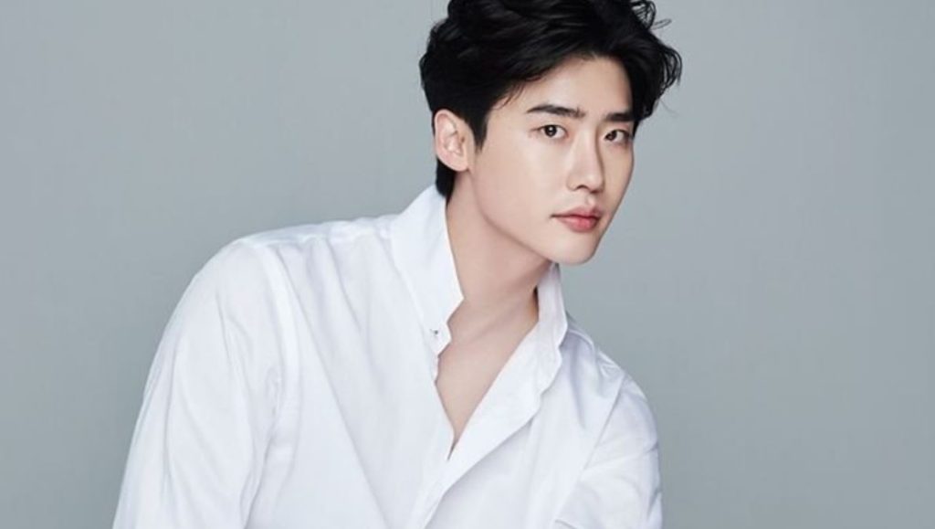 Lee Jong Suk