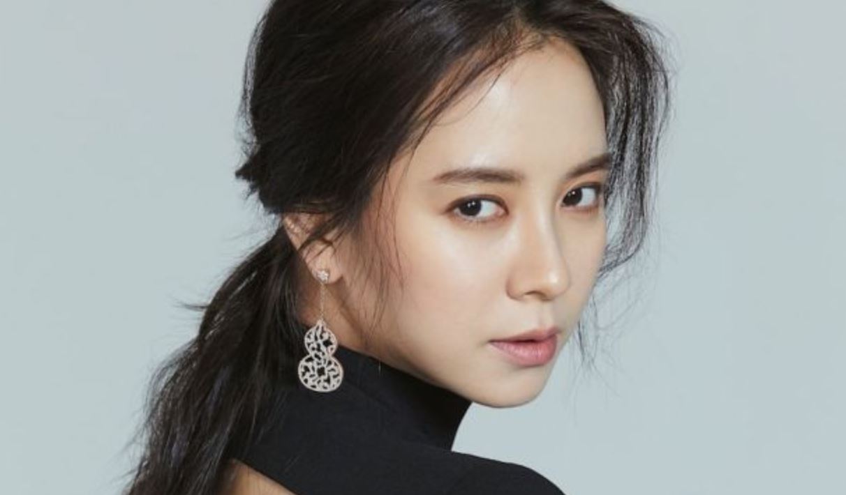 Song Ji Hyo Running Man Diketahui Main Drama Baru Tahun 2024!