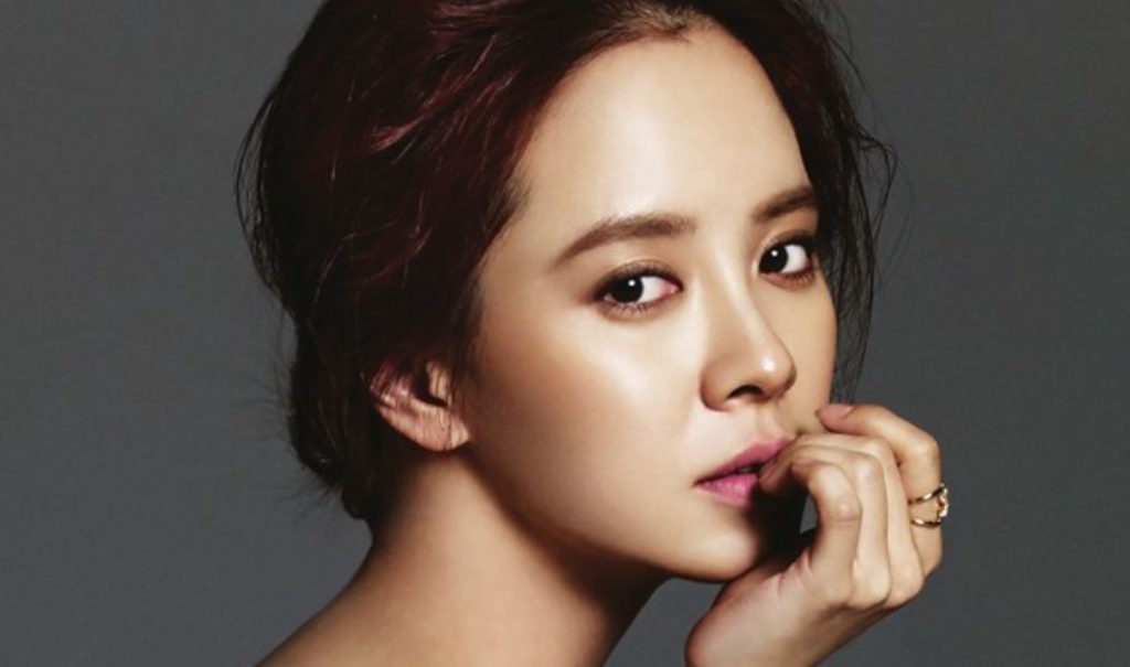 Song Ji Hyo