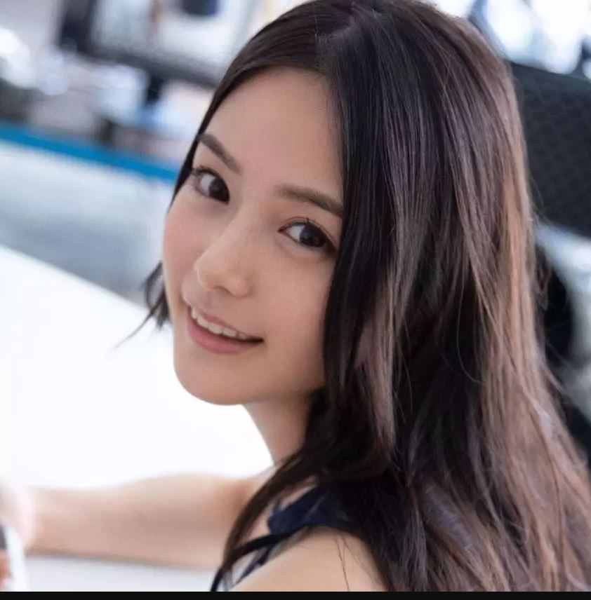 30 Artis JAV Terpanas Paling Populer 2026