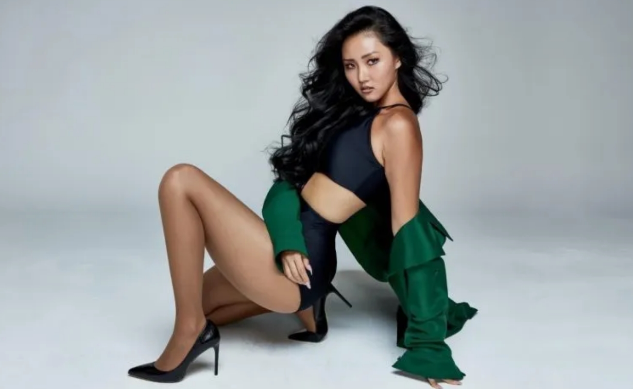 Hwasa MAMAMOO