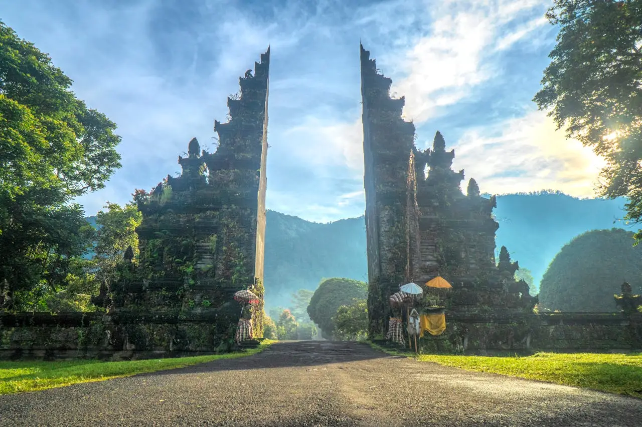 How tourism changed the face of Bali: from rice fields to a world-class resort