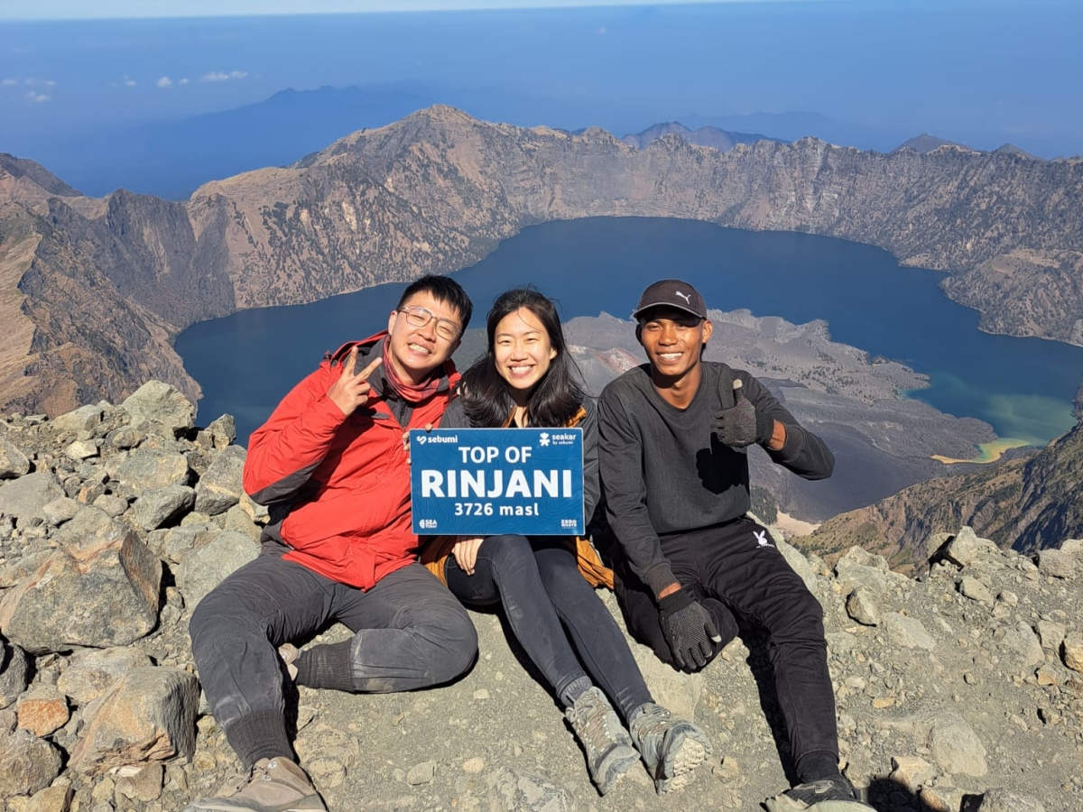 Keindahan dan Tantangan Rinjani Trekking Trip