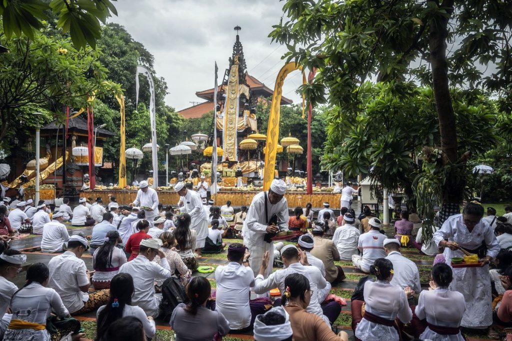 Kondisi Desa Padangbai Pasca Hari Raya Galungan 1 Kondisi Desa Padangbai Pasca Hari Raya Galungan