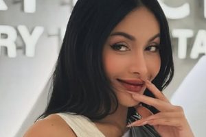 Denada Operasi Plastik Lagi