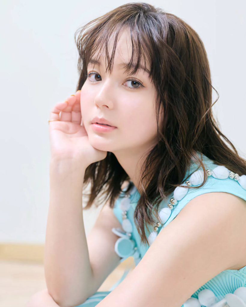 75+ Artis Jepang Tercantik, Populer, dan Punya Bakat Mengagumkan