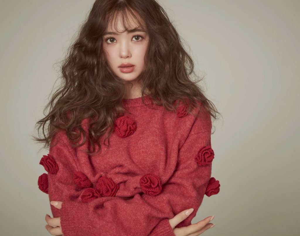 Fakta dan Biodata Nicole Fujita, Model Cantik Jepang Blasteran Rusia dan Polandia 1 Nicole Fujita