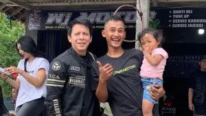 Engkol Vespa Ariel Noah Rusak