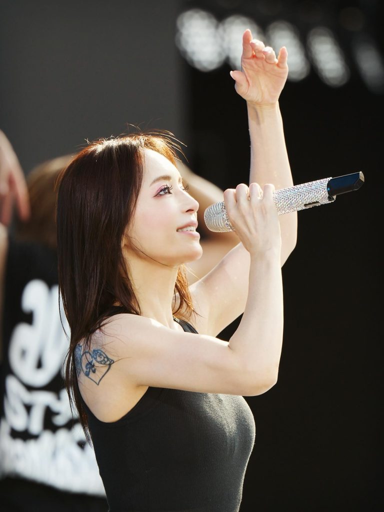 Fakta dan Biodata Ayumi Hamasaki, Diva Jepang yang Tetap Awet Muda di Usia Kepala Lima 4 Fakta dan Biodata Ayumi Hamasaki, Diva Jepang yang Tetap Awet Muda di Usia Kepala Lima