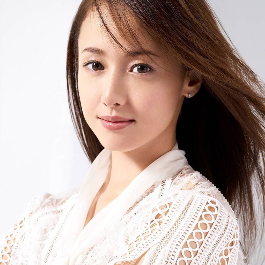 Fakta dan Biodata Erika Sawajiri dari Model Cilik Hingga Bintang Film Populer