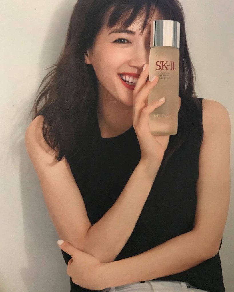 Fakta dan Biodata Haruka Ayase, Artis Senior Jepang dengan Segudang Prestasi 4 Fakta dan Biodata Haruka Ayase, Artis Senior Jepang dengan Segudang Prestasi