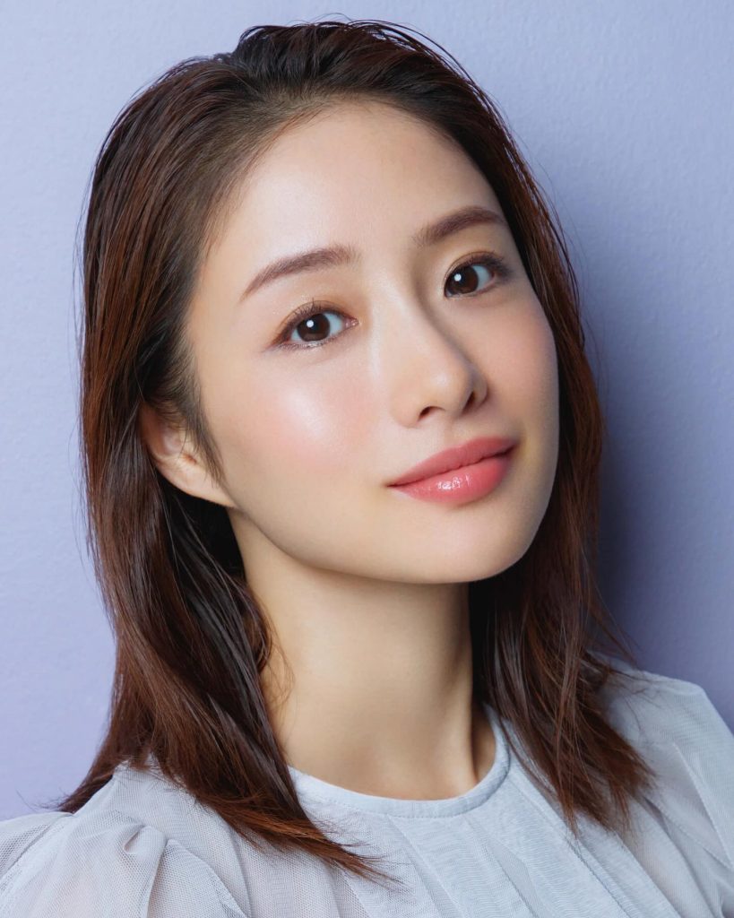 Fakta dan Biodata Satomi Ishihara, Ikon Kecantikan Jepang 4 Fakta dan Biodata Satomi Ishihara, Ikon Kecantikan Jepang