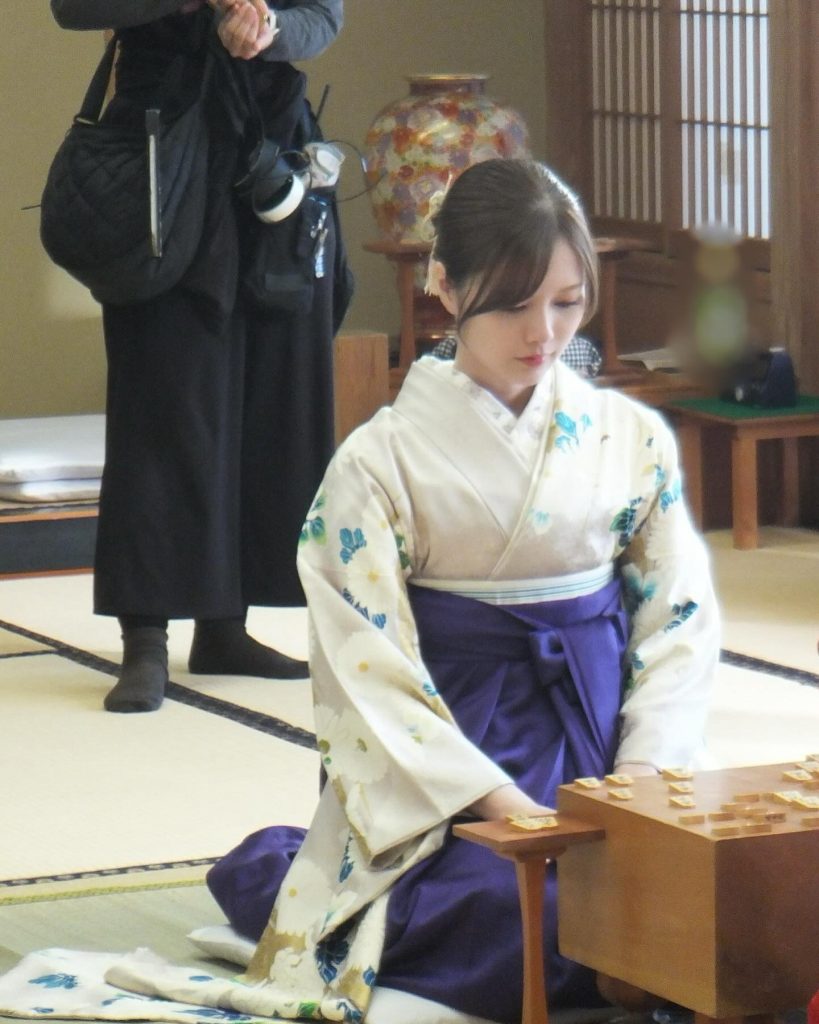 Fakta dan Biodata Mai Shiraishi, Transformasi dari Idol ke Aktris hingga YouTuber 5 Fakta dan Biodata Mai Shiraishi, Transformasi dari Idol ke Aktris hingga YouTuber