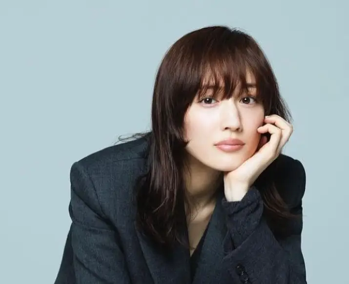 Fakta dan Biodata Haruka Ayase, Artis Senior Jepang dengan Segudang Prestasi 1 Fakta dan Biodata Haruka Ayase, Artis Senior Jepang dengan Segudang Prestasi