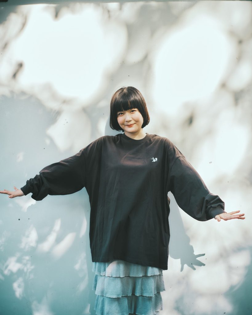 Fakta dan Biodata Yoshizawa Kayoko, Penyanyi-Penulis Lagu yang Eksentrik