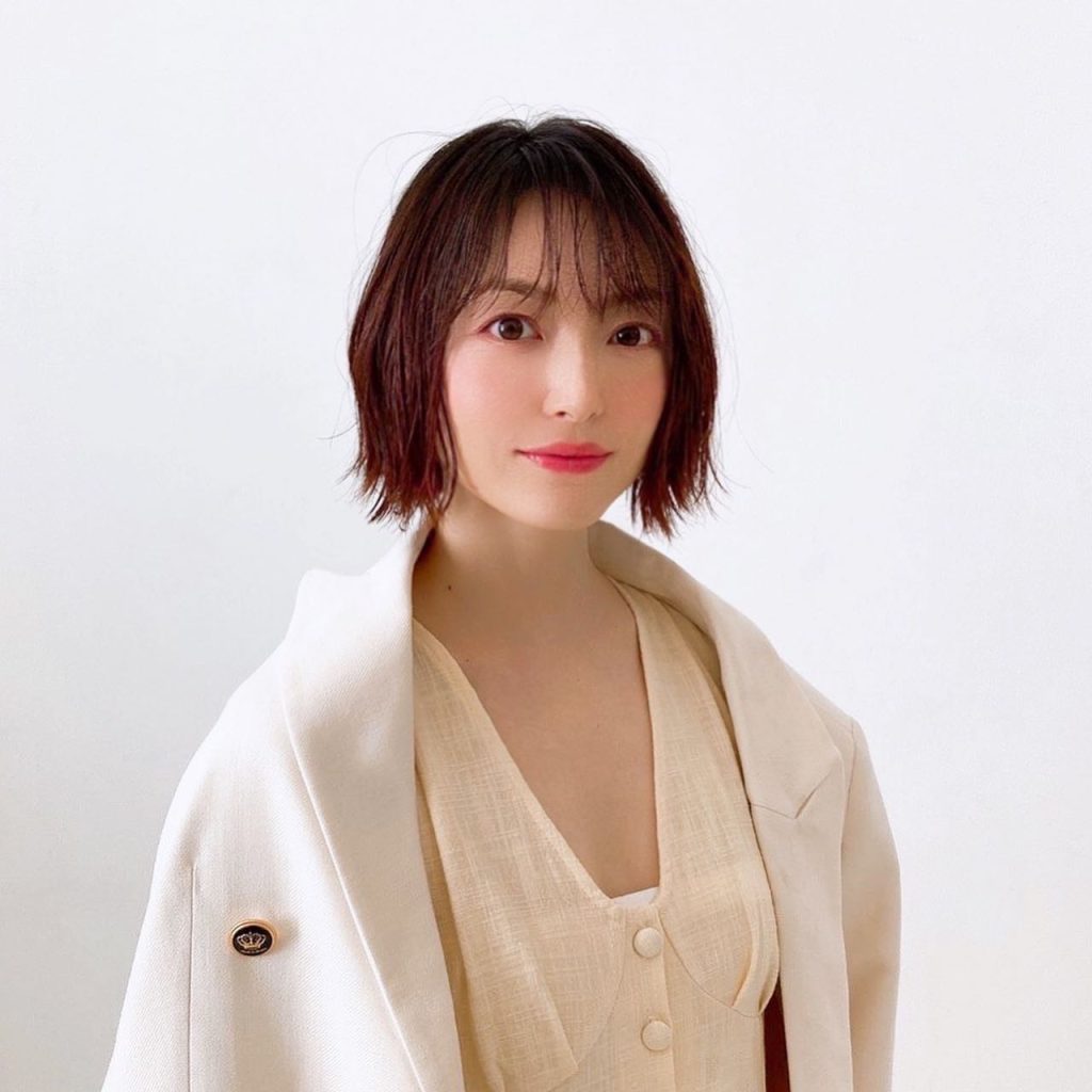 Fakta dan Biodata Kana Hanazawa, Si Pengisi Suara Ikonik