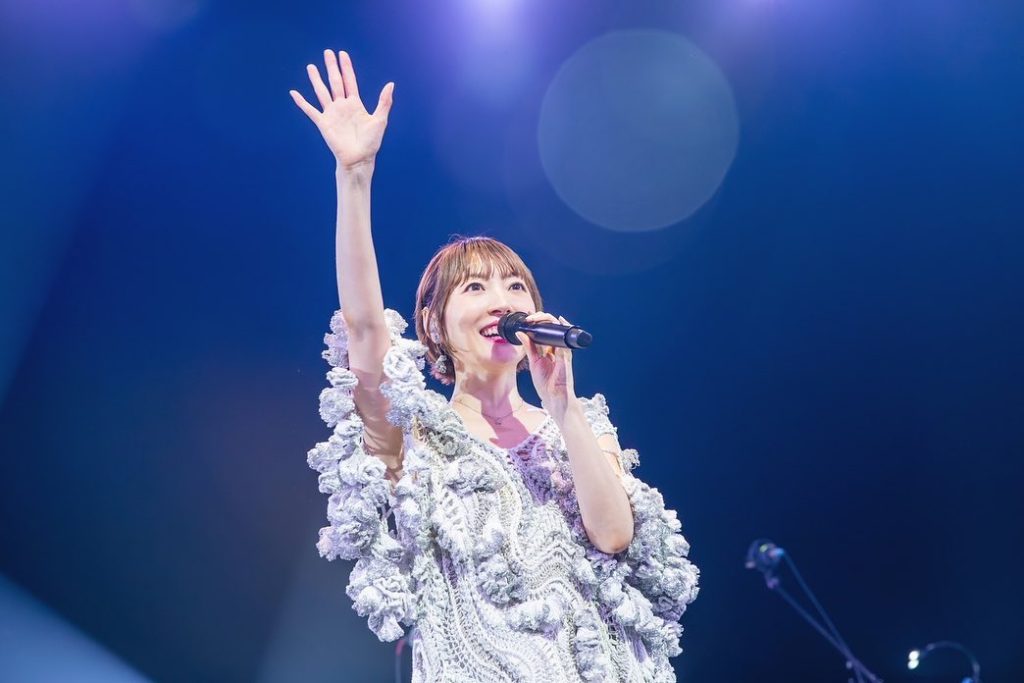 Fakta dan Biodata Kana Hanazawa, Si Pengisi Suara Ikonik