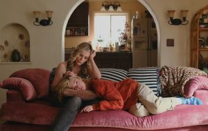 Margo's Got Money Troubles 2026, Elle Fanning Terjun di OnlyFans