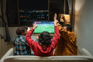 Cara Nonton Streaming Pertandingan yang Aman dan Legal Tanpa Buffering