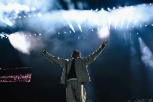 Penampilan Jay-Z di Yankee Stadium, Perayaan Bersejarah Dua Album Ikonik