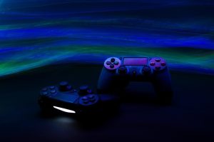 Mabar di Rumah Makin Seru dengan Rental PS4 dan PS5