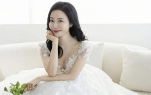 Ban Min Jung Bagikan Foto Momen Indah Pernikahannya
