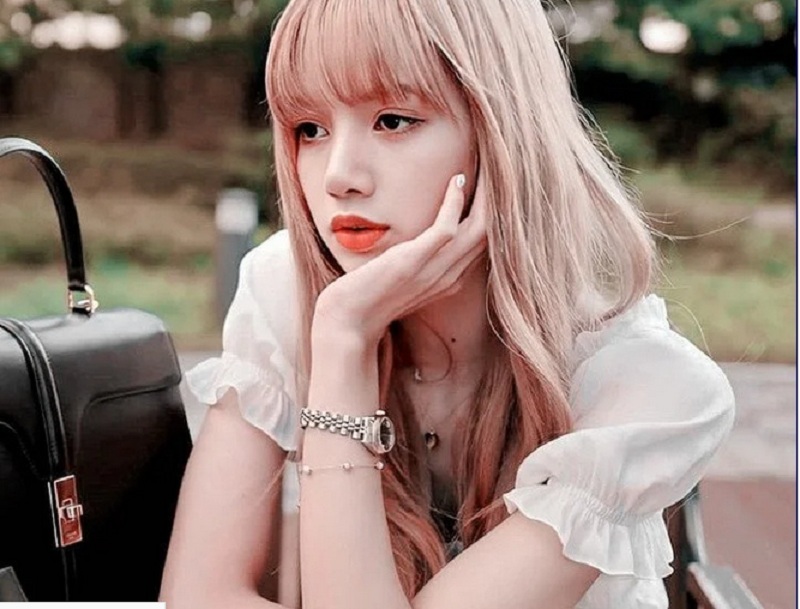 Pengakuan Lisa BLACKPINK tentang YG Entertainment Jadi Sorotan 1 Pengakuan Lisa BLACKPINK tentang YG Entertainment Jadi Sorotan