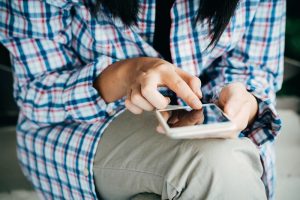 Tren Gaya Hidup Digital Anak Muda, Pisahkan Nomor Demi Jaga Privasi