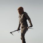 Fremen dengan thumper di gurun Arrakis dalam Dune