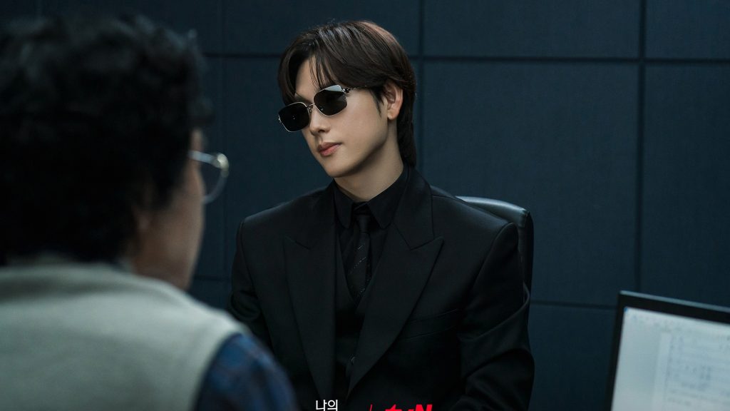 Love in Disguise: Sinopsis, Pemain, dan Jadwal Tayang di Prime Video 1 Adegan pemeriksaan polisi di drama tvN Love in Disguise