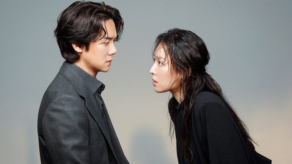 The Perfect Lie: Jadwal Tayang, Sinopsis, dan Pemain Drakor Yoo Yeon-seok–Seo Hyun-jin 1 Yoo Yeon-seok dan Seo Hyun-jin saling berhadapan dalam foto promosi drakor The Perfect Lie