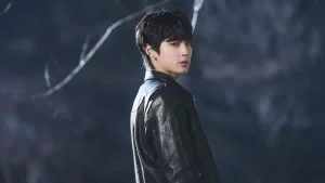 Hwang In Yeop sebagai Han Seo Jun di True Beauty