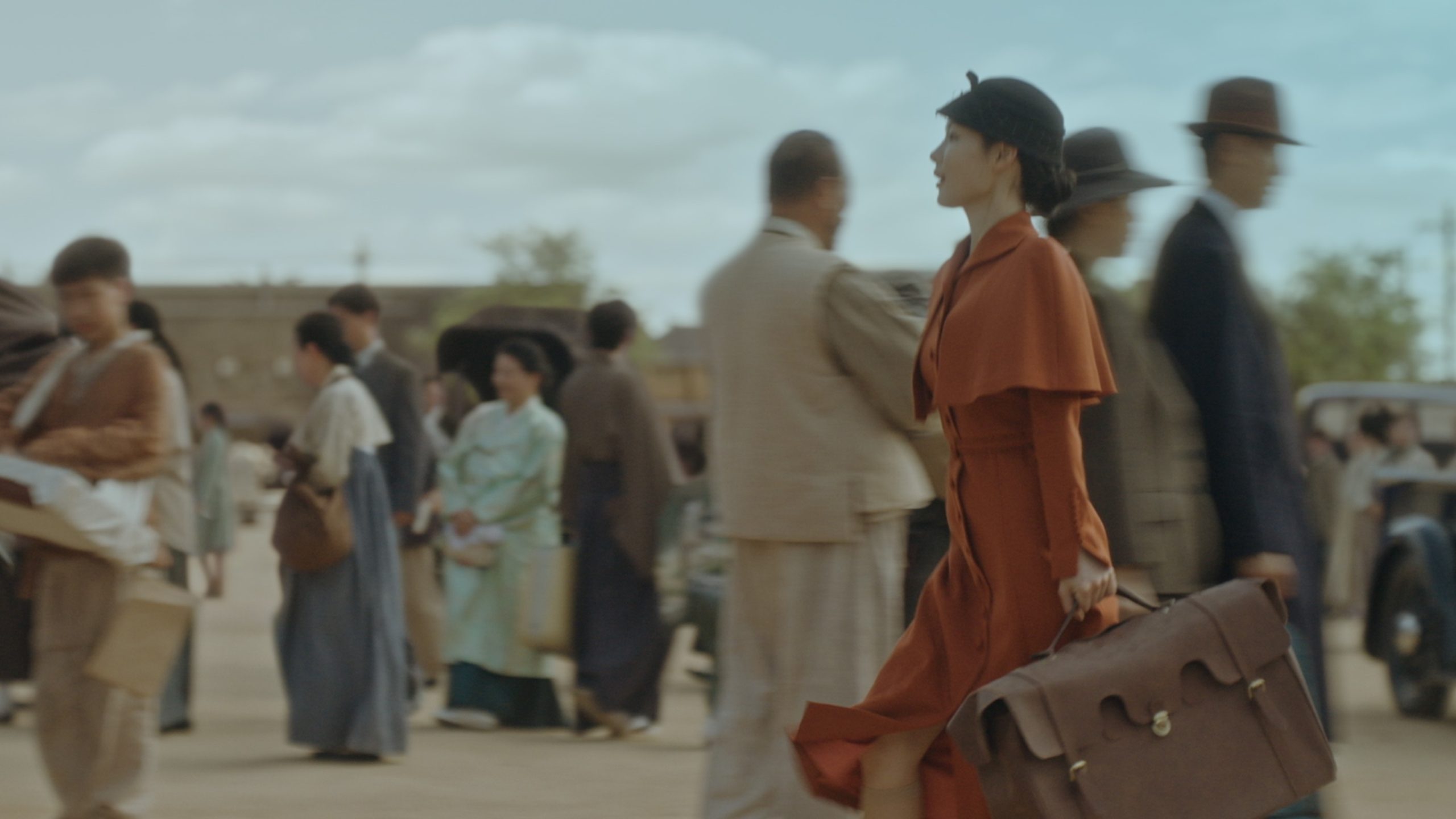 Adegan jalanan Gyeongseong di 100 Days of Deception